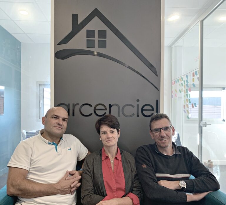 gerants-et-archi-arc-en-ciel