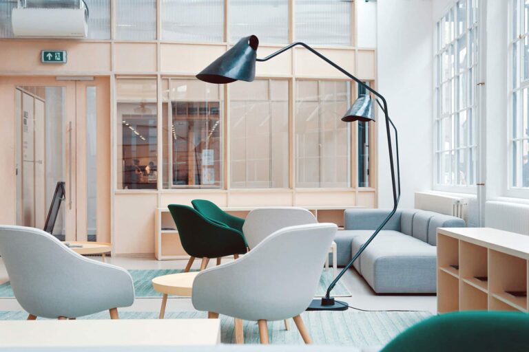 Plan d'implantation 2D d'un plateau de bureaux réalisé par le space planner d'Arc en Ciel 78